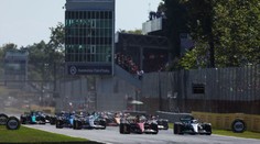 Verstappen triumfoval i v Monze, závod se dojel za safety carem