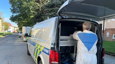 Policie řeší násilný trestný čin na Pardubicku. Obětí je starší žena