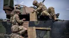 NATO se může zhroutit. Američané uvažují o stažení vojáků z Evropy