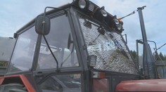Střelba na traktor, v kabině seděl teprve desetiletý kluk!