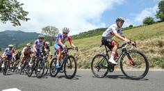 Pogačar vyhrál po parádním souboji další etapu Tour, ve žlutém stále Vingegaard