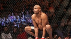 Odchod legendy. Nejdéle vládnoucí UFC šampion potvrdil konec kariéry