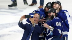 Oslavy, oslavy a zase oslavy: Tampa Bay se raduje z dalšího Stanley Cupu