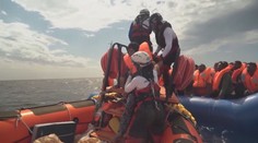 V4 se staví proti migračnímu paktu. Je tam pro nás skryté riziko, říká Vondra