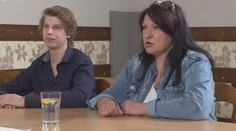 Výměna manželek plná alkoholu: Místo knížky pro dítě si kupují lahve vodky
