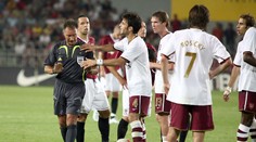 Liga mistrů: Rosický zápas s Jankulovskim nestihne
