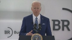 Putin je přitlačený ke zdi, zvažuje užití chemických zbraní, tvrdí Biden