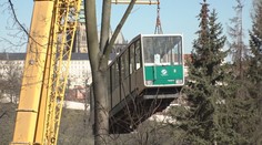 Krémovozelené vozy na Petřín už nevyjedou. Poputují do muzea