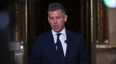 Poslanci v Maďarsku odvolali prezidenta. Zákon o svém konci musí podepsat sám