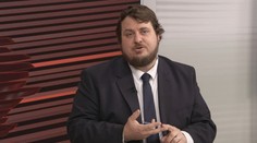 Šmída: Při chůzi pozpátku ve Sněmovně jsem zakopl. Ukázali jsme, že couváme na Východ