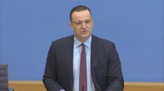 Německo obrátilo. Exministr chce nelegální migranty deportovat ven z EU