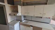 Nájemné v obecních bytech roste. Města do nich investují statisíce