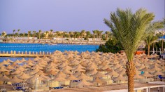 Šok na dovolené v Egyptě. S turisty bylo v hotelu přes 150 teroristů