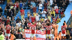 Zoufalí fanoušci Arsenalu: Jedni odešli, další slavili soupeřův gól