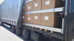 Celníci odhalili daňový únik za desítky milionů. Kamion s tabákem zadrželi náhodou