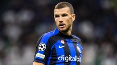 Bosna je kritizována. Tvrdě proti zápasu v Rusku je i kapitán Džeko