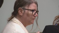 Chlapec v USA zastřelil čtyři spolužáky. Soud poslal do vězení i jeho matku