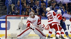 Mrázek dlouho zářil, po jeho chybě ale Detroit v play-off končí