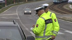 Mobil za volantem: Česko má nejnižší pokuty ve střední Evropě!