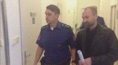 Chlípný kněz Tvrdoň zůstává ve vazbě! Soud se bojí, že by mohl zneužívat další děti