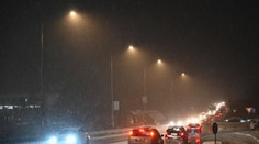 Největší vánoční rizika pro řidiče. 5 pravidel, jak o svátcích dojet do cíle