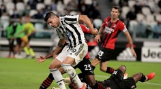 Juventus dále čeká na první výhru, Barák pomohl gólem k bodům
