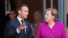 Macron a Merkelová představili miliardový plán. Rakousko je proti