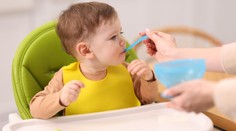 Případ jedu v přesnídávkách má děsivé pozadí. Vyděrač žádal desítky milionů