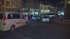 Smrt na Staromáku: Pád z Orloje natočila kamera. VIDEO