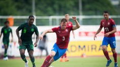Češi vydřeli výhru nad Nigérií. Zápas přerušila průtrž mračen!