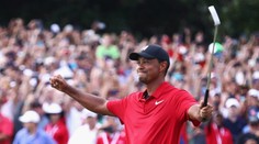 Woods znovu šampionem! Po čtrnácti letech vyhrál slavný major