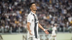 Ronalda může sex přijít draho. Mluví se až o miliardě dolarů!
