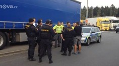 Rvačka u dálnice, jeden zraněný! Řečtí fanoušci už jsou v Česku