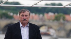 Legendární Panenka se vyrovnává s těžkou tragédií. Zemřela mu dcera