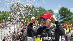 Newgarden slaví triumf na Road America! Má třetí výhru v sezoně!