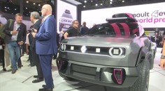 Legendy neumírají. Renault se odvázal, představil svoje ikony v monstrózním kabátě