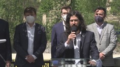 Piráti řeší vnitrostranické spory veřejně. Je to chyba, míní politolog