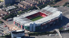 První kroky nového majitele United. Ve hře je zbourání stadionu Old Trafford