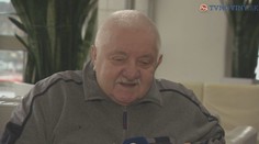 Podívejte se na poslední rozhovor s Labudou. O Češích i o závisti
