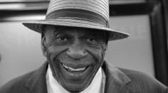 Zemřel herec Bill Cobbs. Zazářil ve filmech Osobní strážce nebo Noc v muzeu