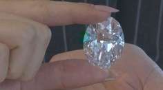 Draží se jeden z největších diamantů! Cena přesahuje půl miliardy korun