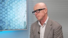 Operace pomocí robotů. Pacienta to míň bolí a rychleji se uzdraví, popisuje chirurg