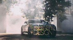 Rolls-Royce odhalil první elektrický vůz. Dojezd je zatím tajemstvím