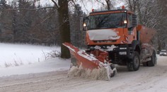 Silničáři nechtějí, aby je zas zima překvapila. Nejvyšší čas přezout pneu