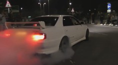 VIDEO: Obec terorizují výtržníci v autech, zákony jsou na ně krátké