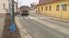 Nákladní auta měla jezdit po zvláštní komunikaci, ta je ale příliš úzká