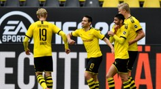 Dortmund přejel Schalke, Schickovo Lipsko pouze remizovalo