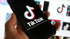 TikTok může udělat politiky vydíratelnými, tvrdí expert. EU se proti síti vymezuje