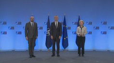 Třetí společné prohlášení lídrů EU a NATO vyzve Rusko ke stažení vojsk z území Ukrajiny