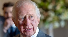 Král Karel se slzami v očích. Lidem sdělil důležité poselství